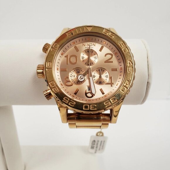 (I-1279) Nixon Minimize Watch - Picture 1 of 3